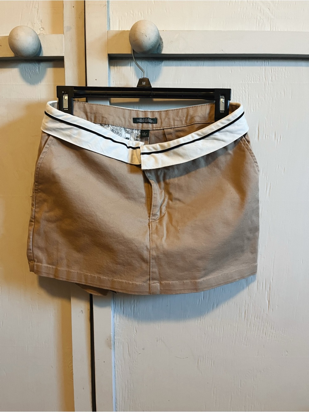 Wallis Tan Mini Skirt with White-Trim Waist